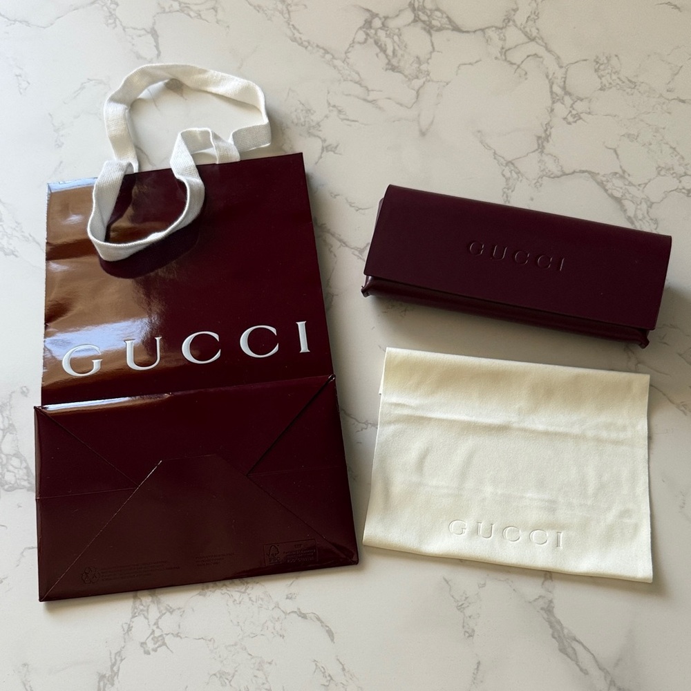 Gucci Maroon Bag and Pouch Set with Cream Dust Bag